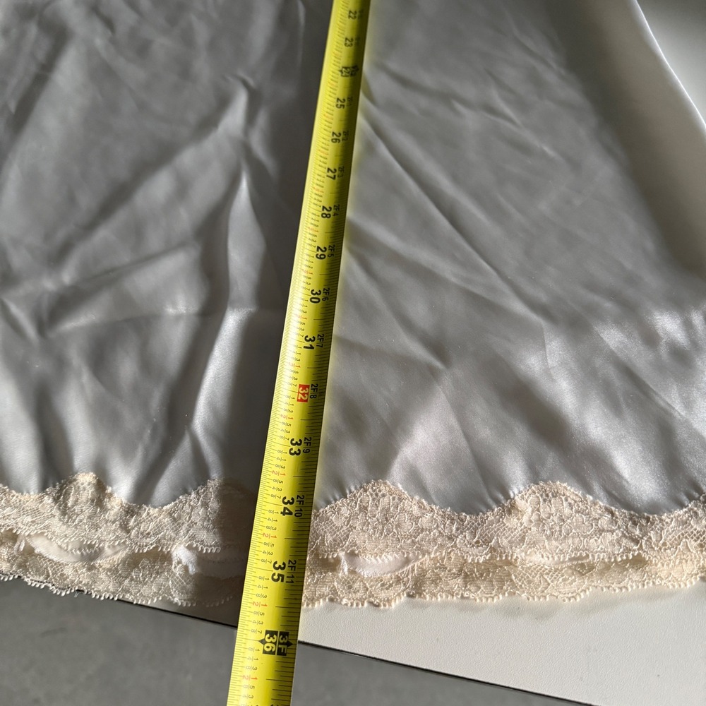 Victorias Secret Y2K White Satin Lace Trim Slip Dress XS Angel ethereal Fairy - Picture 11 of 11